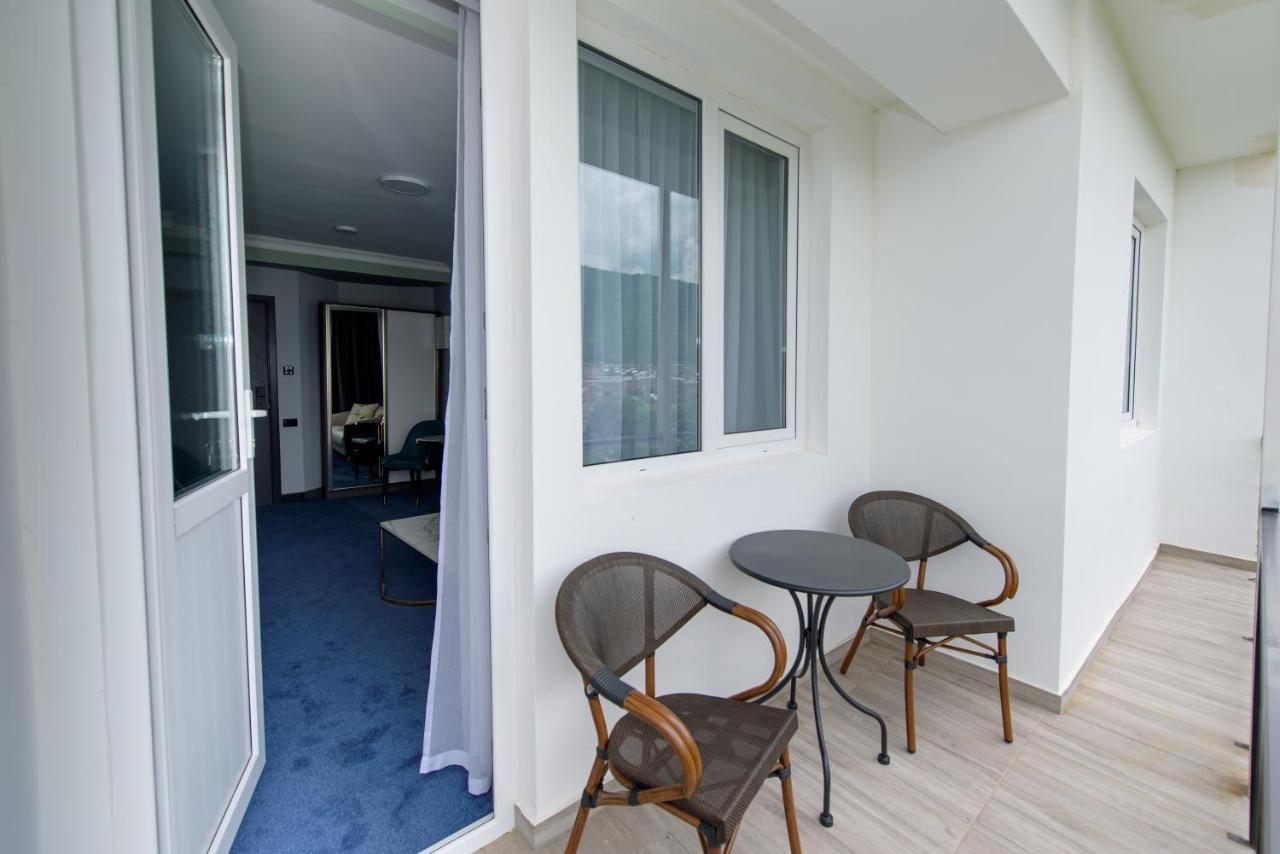 Kirovakan Hotel Vanadzor Extérieur photo