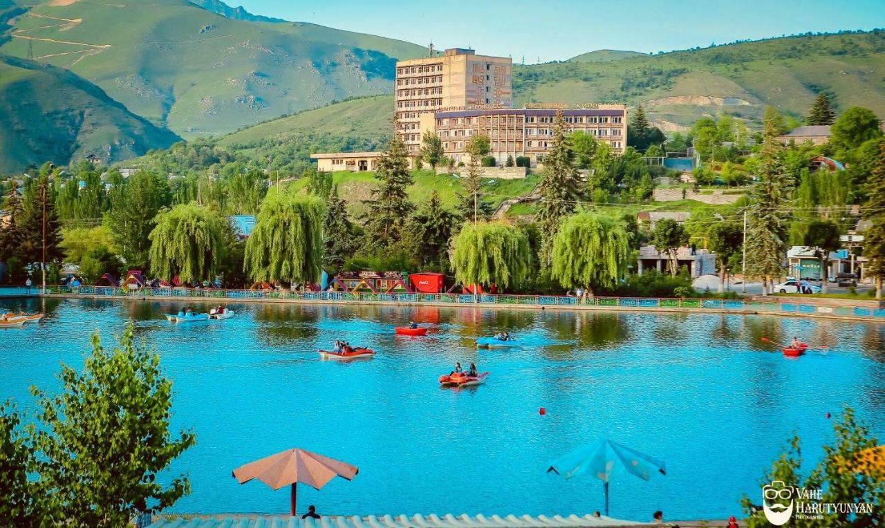 Kirovakan Hotel Vanadzor Extérieur photo